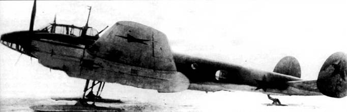 Иллюстрация к книге — Пе-2 [pic_314.jpg]