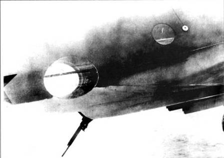 Иллюстрация к книге — Пе-2 [pic_48.jpg]