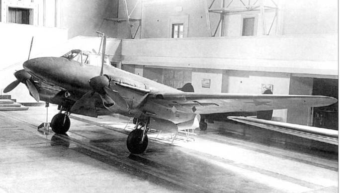 Иллюстрация к книге — Пе-2 [pic_56.jpg]