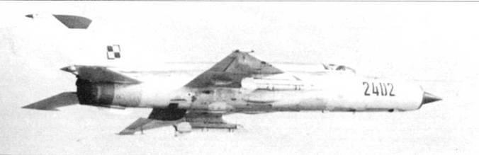 Иллюстрация к книге — МиГ-21 [pic_155.jpg]