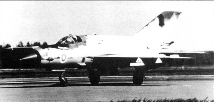 Иллюстрация к книге — МиГ-21 [pic_204.jpg]