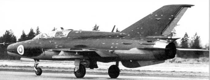 Иллюстрация к книге — МиГ-21 [pic_226.jpg]