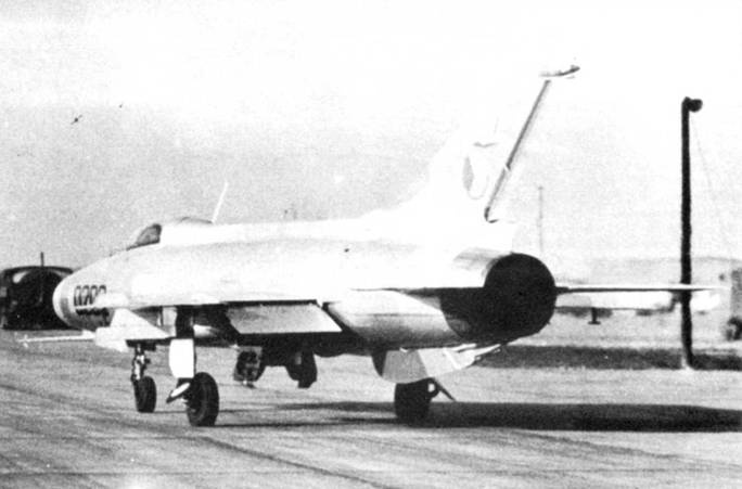 Иллюстрация к книге — МиГ-21 [pic_39.jpg]