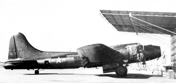 Иллюстрация к книге — B-17 Flying Fortress [pic_247.jpg]