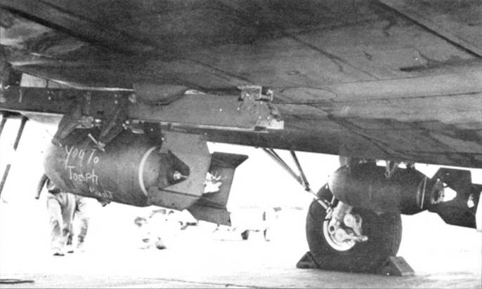 Иллюстрация к книге — B-17 Flying Fortress [pic_95.jpg]