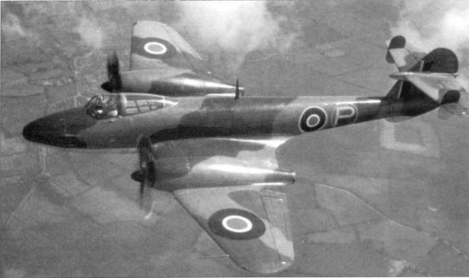 Иллюстрация к книге — Gloster Meteor [pic_192.jpg]