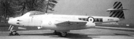 Иллюстрация к книге — Gloster Meteor [pic_202.jpg]