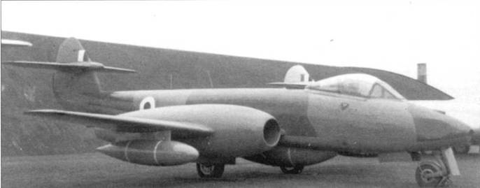 Иллюстрация к книге — Gloster Meteor [pic_69.jpg]