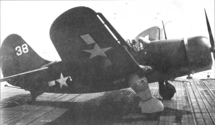 Иллюстрация к книге — SB2C Helldiver [pic_107.jpg]