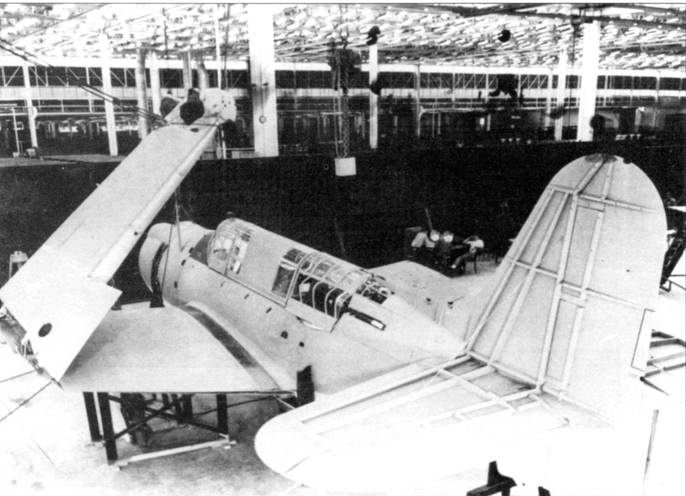 Иллюстрация к книге — SB2C Helldiver [pic_189.jpg]