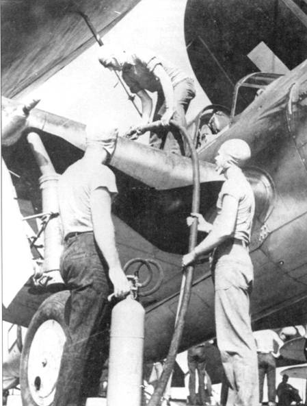 Иллюстрация к книге — SB2C Helldiver [pic_71.jpg]