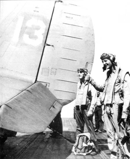 Иллюстрация к книге — SB2C Helldiver [pic_74.jpg]