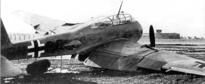 Иллюстрация к книге — Messershmitt Me 210/410 [pic_22.jpg]