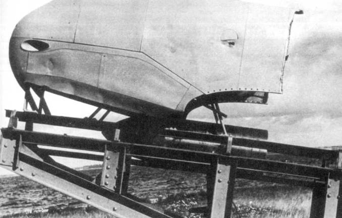 Иллюстрация к книге — Messershmitt Me 210/410 [pic_29.jpg]