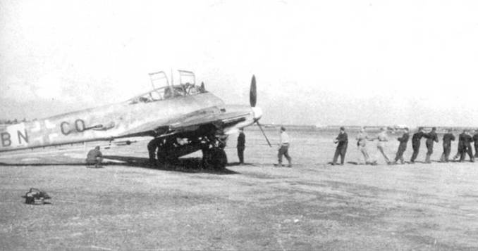 Иллюстрация к книге — Messershmitt Me 210/410 [pic_34.jpg]