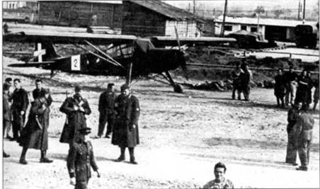 Иллюстрация к книге — Fieseler Storch [pic_158.jpg]