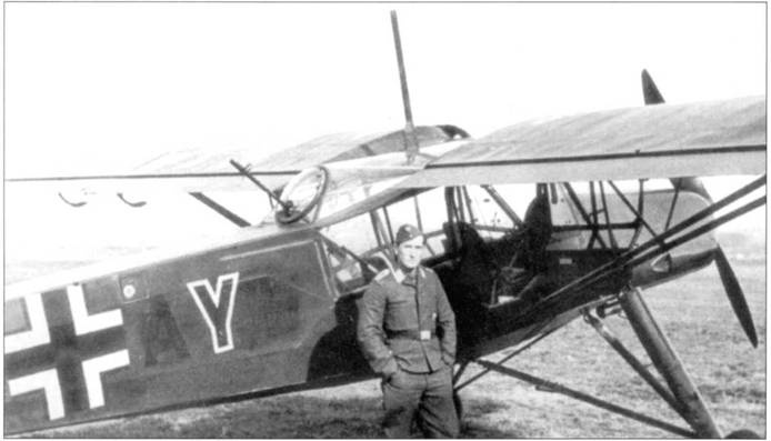 Иллюстрация к книге — Fieseler Storch [pic_42.jpg]