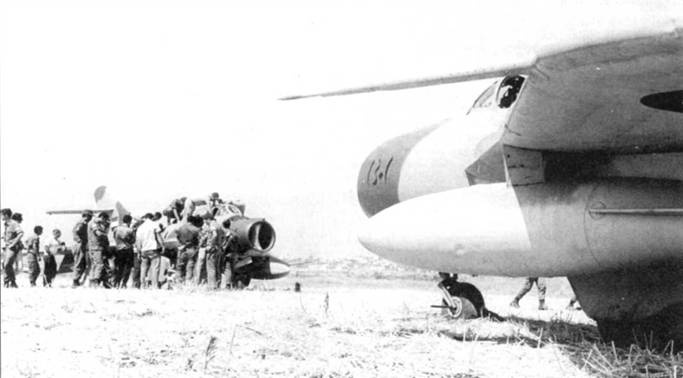 Иллюстрация к книге — МиГ-17 [pic_125.jpg]