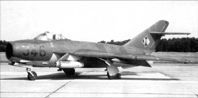 Иллюстрация к книге — МиГ-17 [pic_134.jpg]