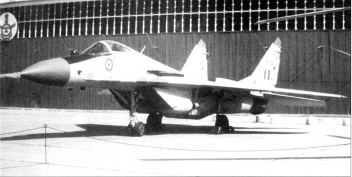 Иллюстрация к книге — МиГ-29 [pic_184.jpg]