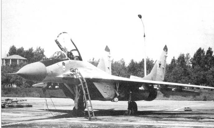 Иллюстрация к книге — МиГ-29 [pic_57.jpg]