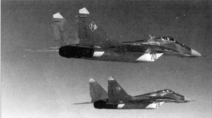 Иллюстрация к книге — МиГ-29 [pic_59.jpg]