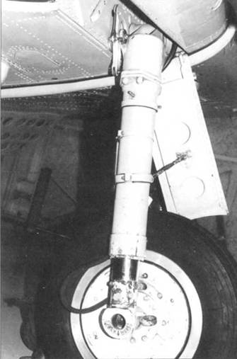 Иллюстрация к книге — SBD «Dauntless» [pic_110.jpg]