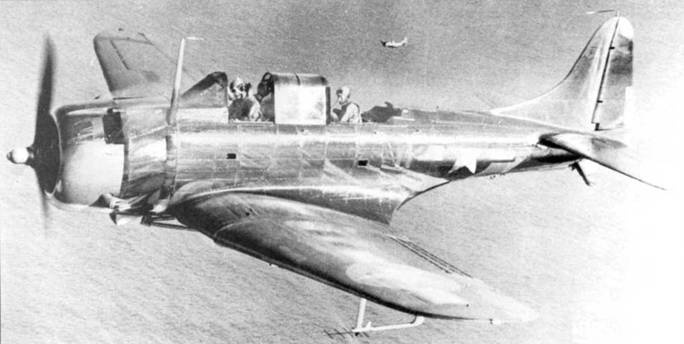 Иллюстрация к книге — SBD «Dauntless» [pic_164.jpg]