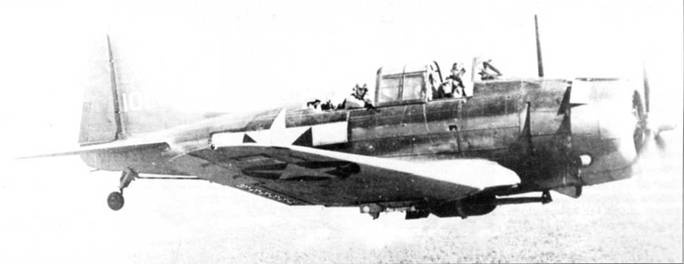 Иллюстрация к книге — SBD «Dauntless» [pic_179.jpg]