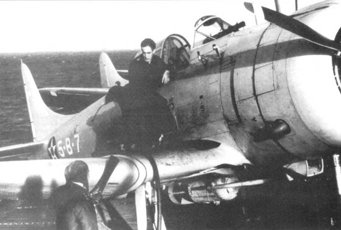 Иллюстрация к книге — SBD «Dauntless» [pic_55.jpg]