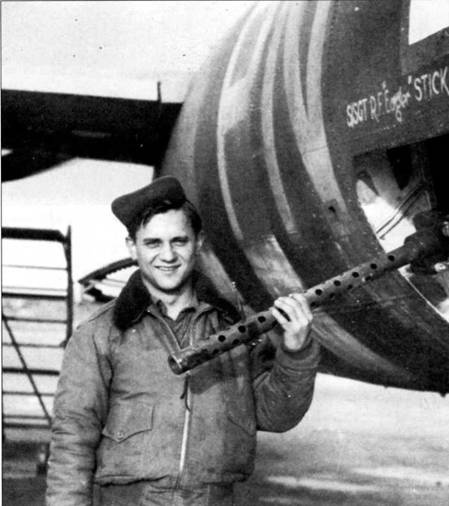 Иллюстрация к книге — B-26 «Marauder» [pic_72.jpg]