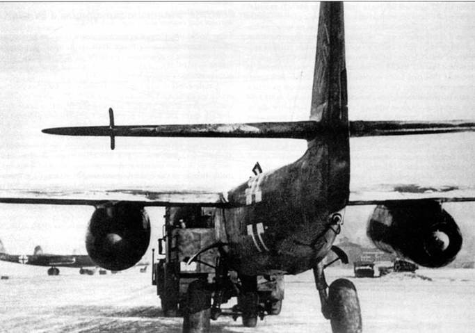 Иллюстрация к книге — Ar 234 «Blitz» [pic_55.jpg]