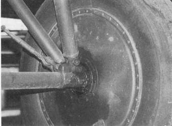 Иллюстрация к книге — У-2 / По-2 [pic_226.jpg]