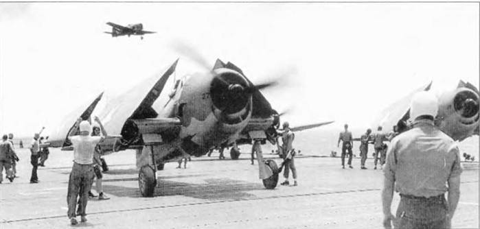 Иллюстрация к книге — Морская авиация США. Камуфляж и обозначения 1938-1945 [pic_80.jpg]