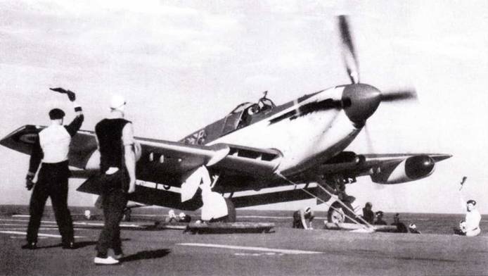 Иллюстрация к книге — Fairey «Firefly» [pic_126.jpg]