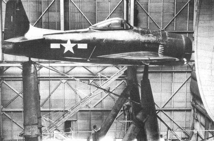 Иллюстрация к книге — F8F «Bearcat» [pic_17.jpg]