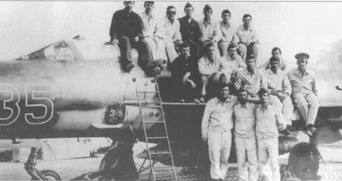 Иллюстрация к книге — МиГ-21. Особенности модификаций и детали конструкции. Часть 2 [pic_128.jpg]