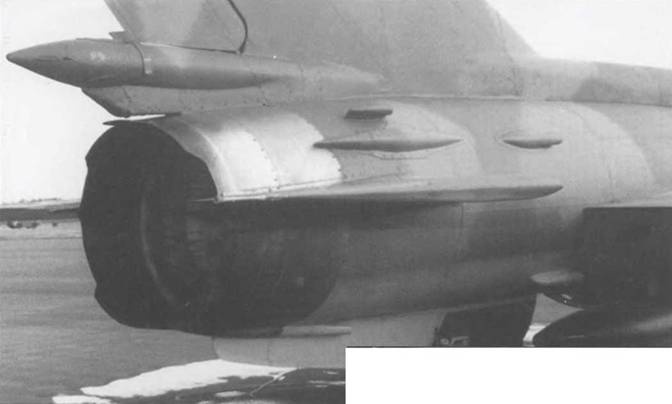 Иллюстрация к книге — МиГ-21. Особенности модификаций и детали конструкции. Часть 2 [pic_166.jpg]