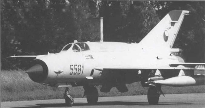 Иллюстрация к книге — МиГ-21. Особенности модификаций и детали конструкции. Часть 2 [pic_181.jpg]