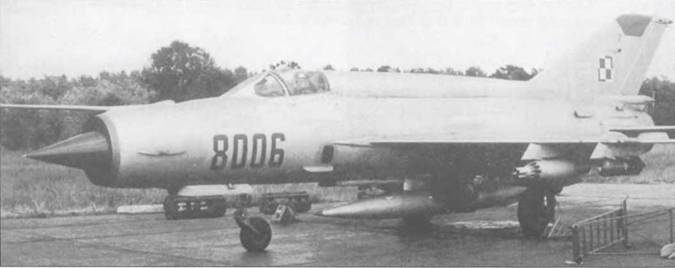 Иллюстрация к книге — МиГ-21. Особенности модификаций и детали конструкции. Часть 2 [pic_198.jpg]