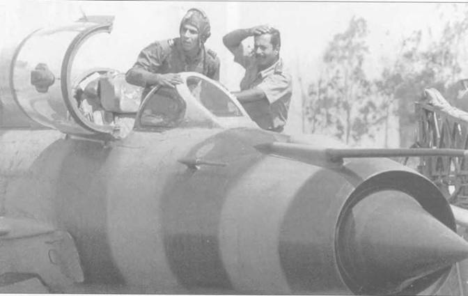 Иллюстрация к книге — МиГ-21. Особенности модификаций и детали конструкции. Часть 2 [pic_28.jpg]