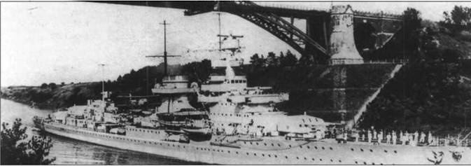 Иллюстрация к книге — Крейсера кригсмарине [pic_65.jpg]