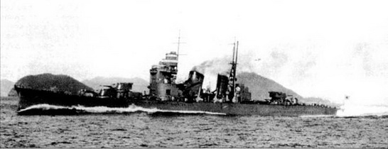 Иллюстрация к книге — Японские тяжелые крейсера типа «Миоко» [pic_11.jpg]