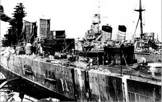 Иллюстрация к книге — Японские тяжелые крейсера типа «Миоко» [pic_9.jpg]