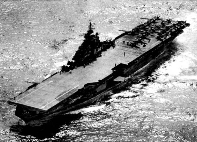 Иллюстрация к книге — Авианосцы США «Essex» [pic_30.jpg]