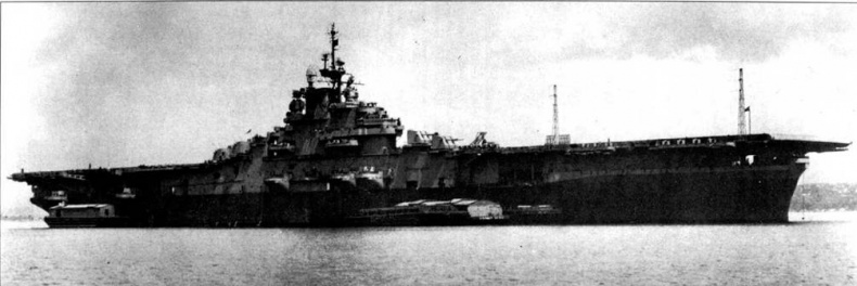 Иллюстрация к книге — Авианосцы США «Essex» [pic_52.jpg]