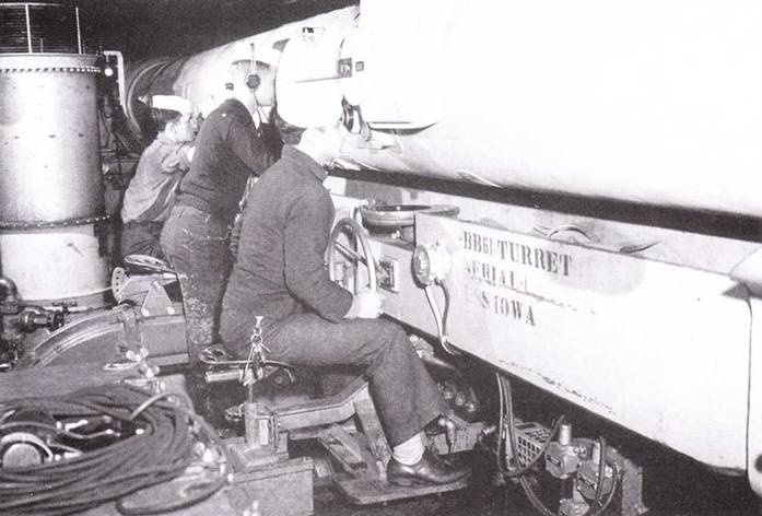 Иллюстрация к книге — Линкоры США. Часть 2 [pic_84.jpg]