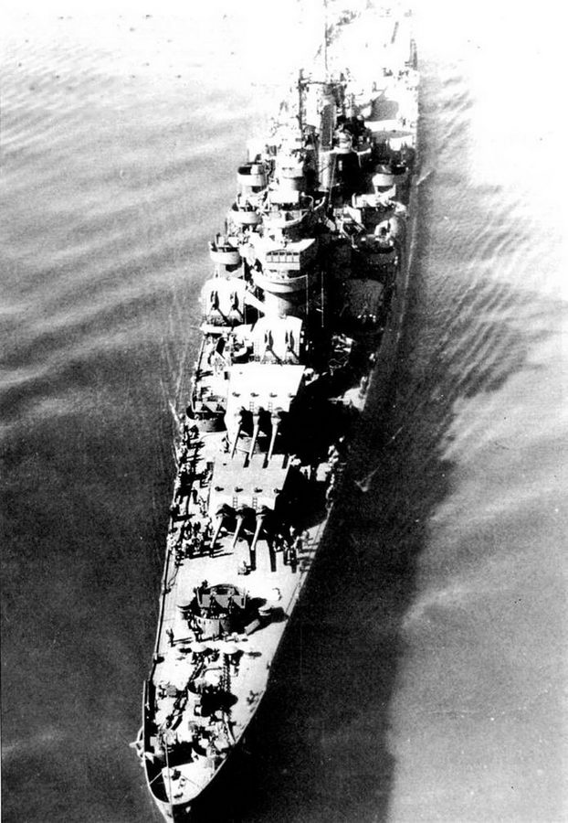 Иллюстрация к книге — Тяжелые крейсера США. Часть 2 [pic_79.jpg]