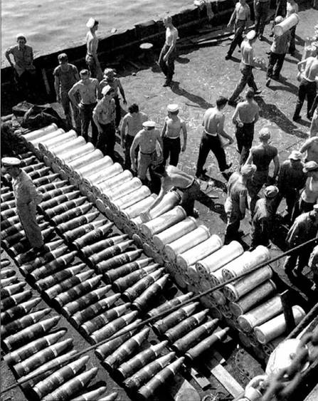 Иллюстрация к книге — Тяжелые крейсера США. Часть 2 [pic_86.jpg]