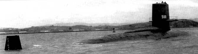 Иллюстрация к книге — Атомные субмарины США [pic_34.jpg]